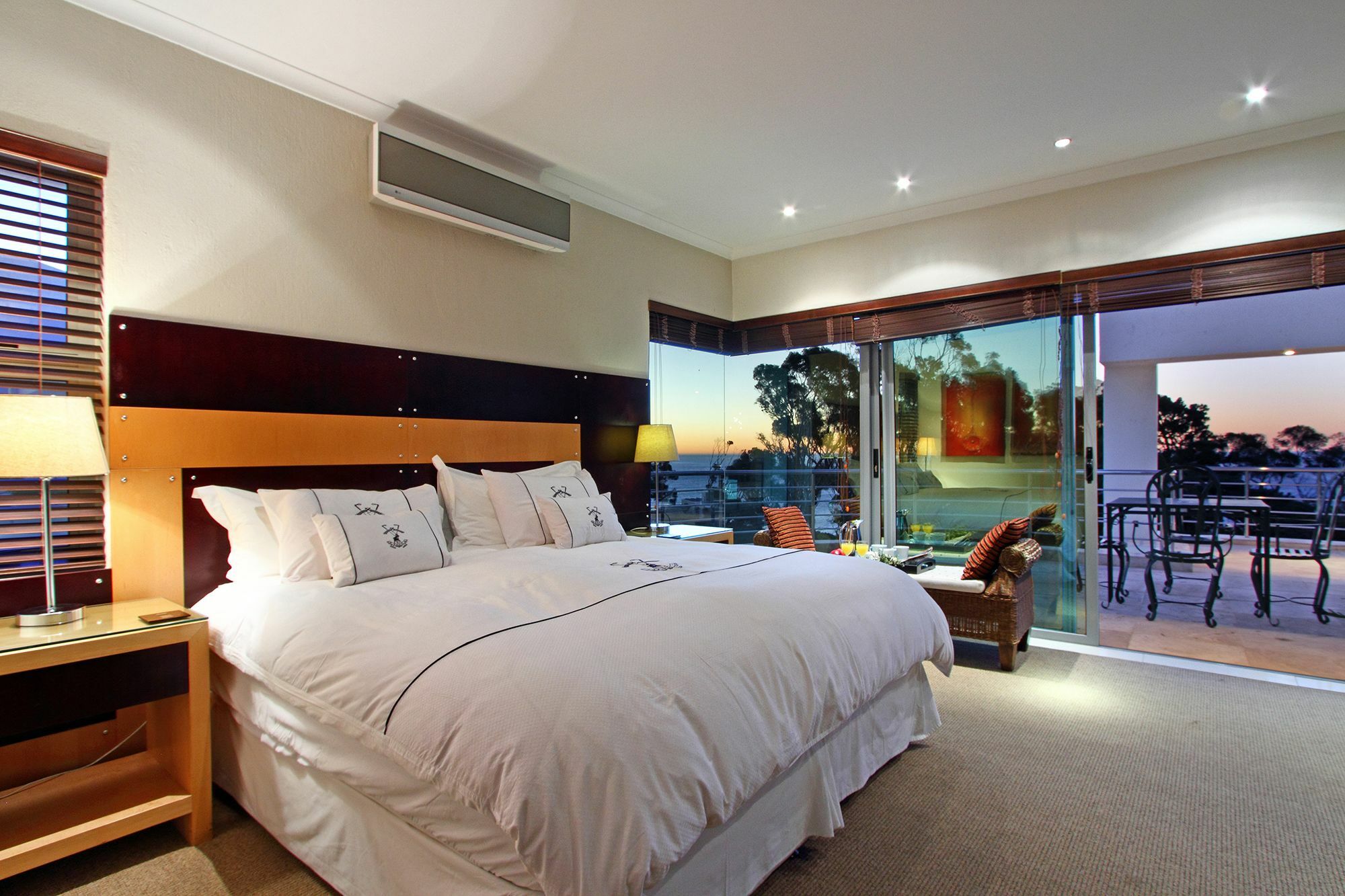 Hollywood Mansion & Spa Camps Bay Cape Town Bagian luar foto